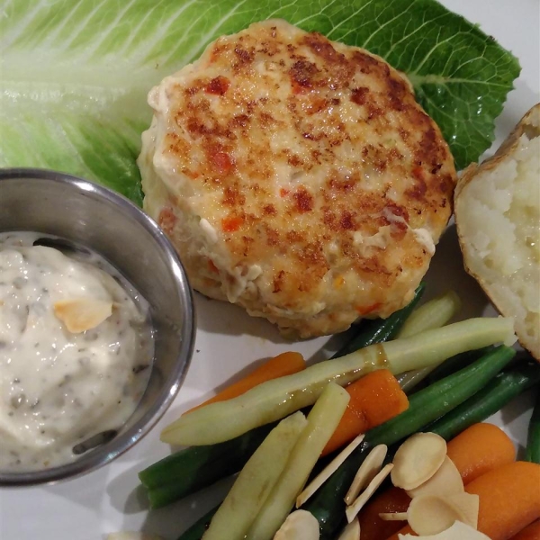 Salmon Burgers with Lemon Basil Mayo