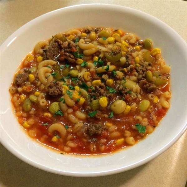 Slow Cooker Hamburger Soup with Macaroni