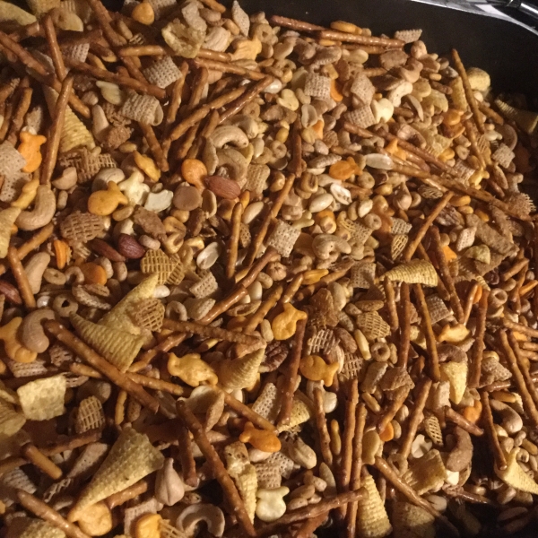 Reindeer Snack Mix