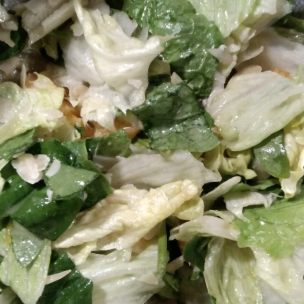 Orange Almond Mixed Green Salad