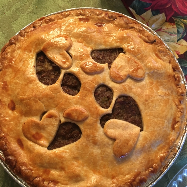 Tourtiere (French Canadian Meat Pie)