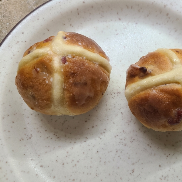 Chef John's Hot Cross Buns