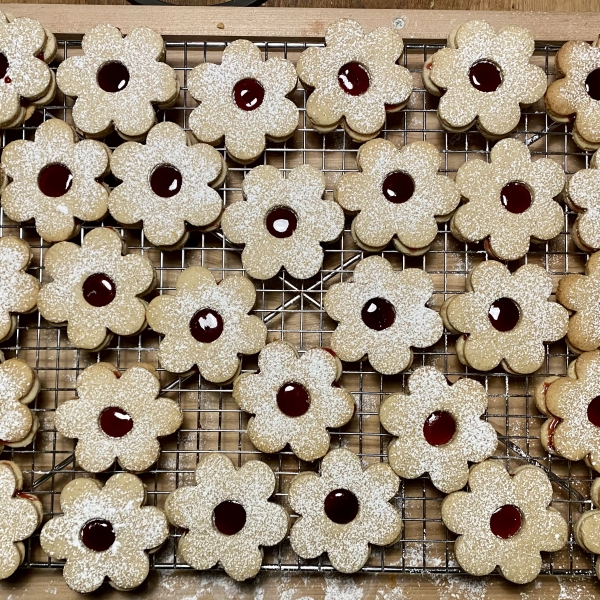 Linzer Torte Cookies