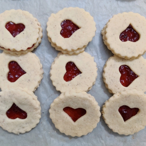 Linzer Torte Cookies