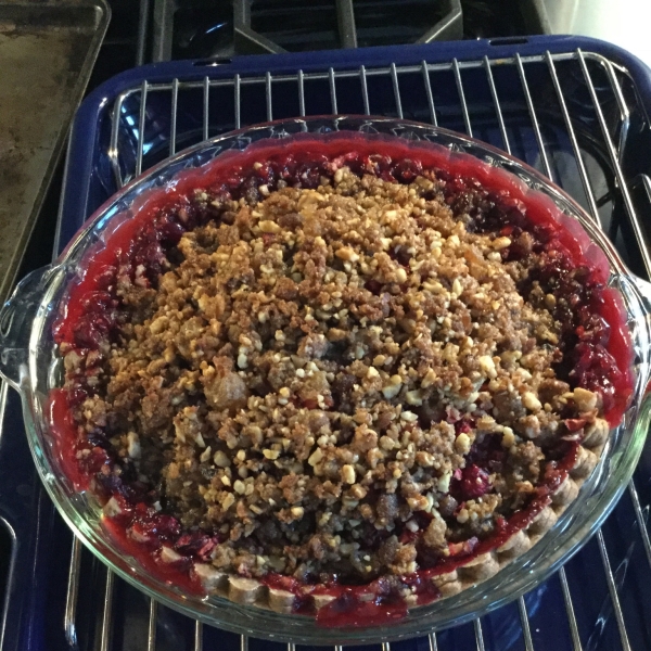 Cranberry Streusel Pie