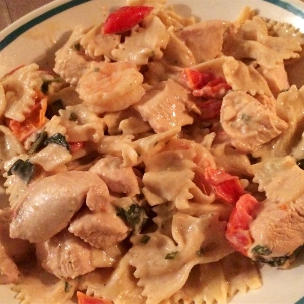 Creamy Tomato-Basil Pasta with Shrimp