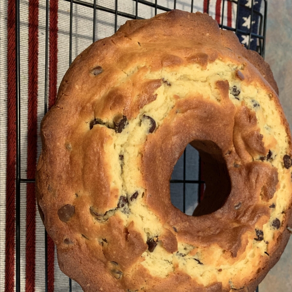 Jan's Chocolate Chip Pound Cake