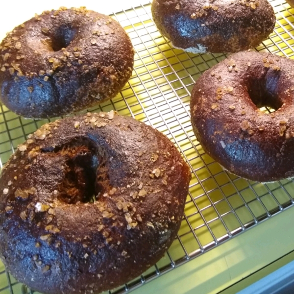 Pumpernickel Bagels