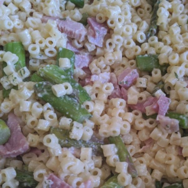 Creamy Macaroni with Asparagus Without the Cream