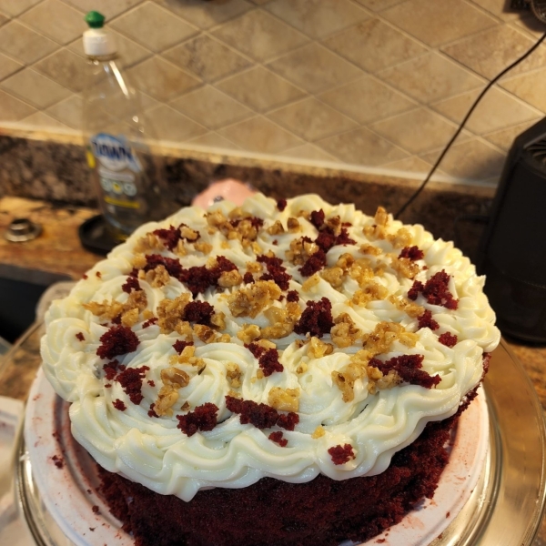Savannah's Perfectly Ravishing Red Velvet Cake