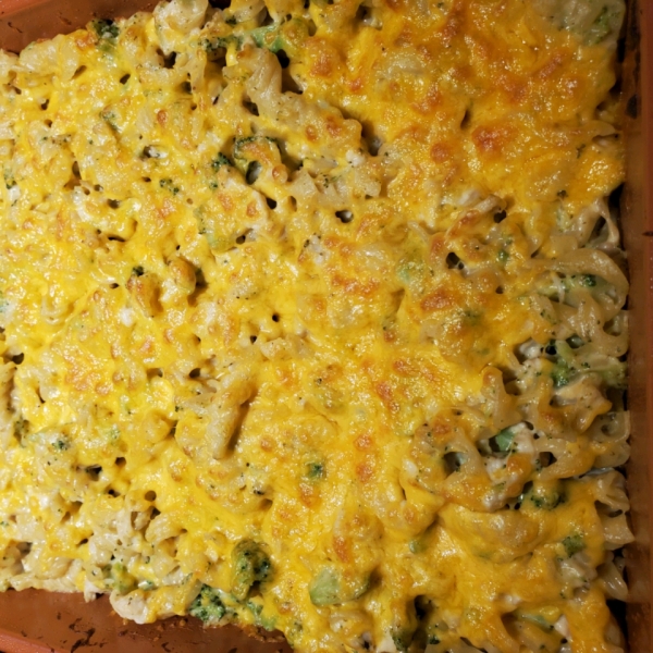 Creamy Chicken and Broccoli Casserole