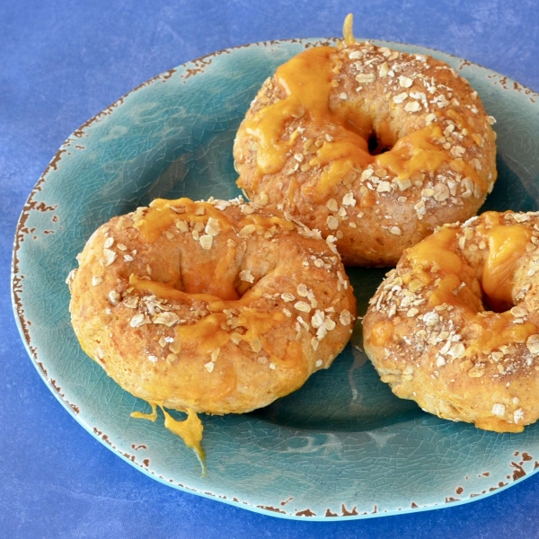 Tori's Air Fryer Pumpkin Bagels