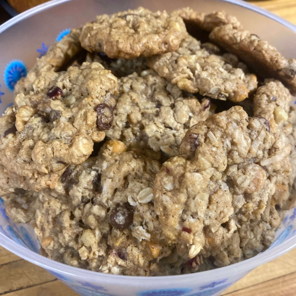 A to Z Everything-but-the-Kitchen-Sink Chocolate Chip Cookies