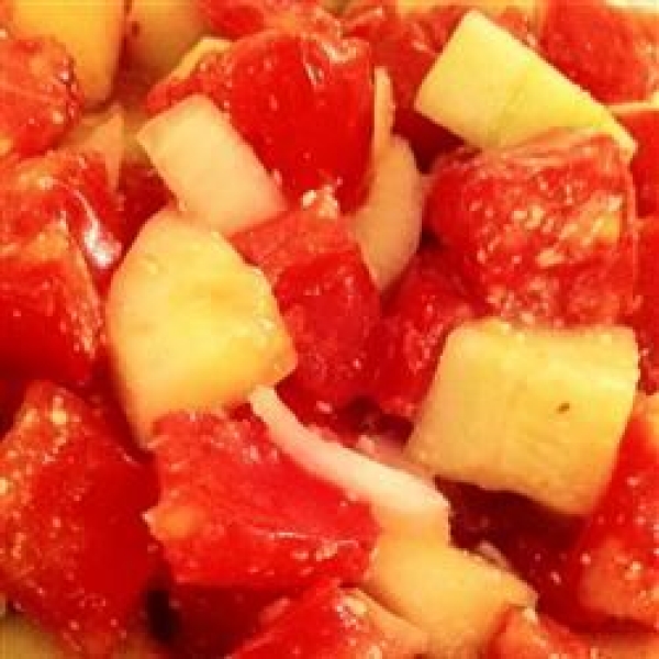 Refreshing Tomato Cucumber Salad
