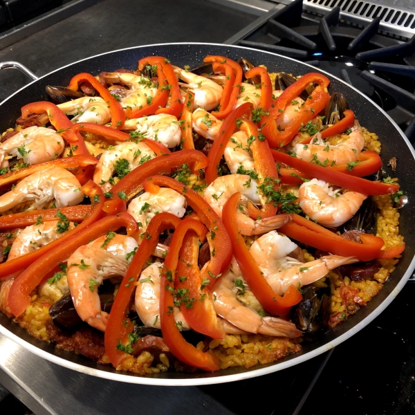 Maria's Classic Paella