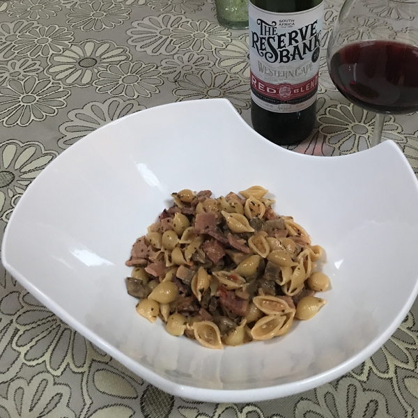 Creamy Campanelle with Ham and Mushrooms