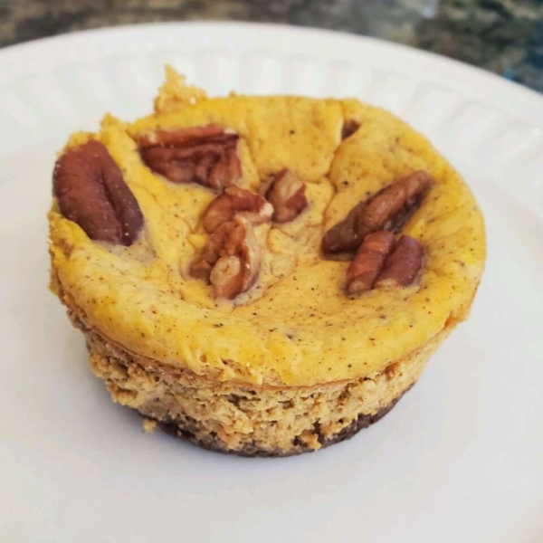 Keto Mini Pumpkin-Pecan Cheesecakes