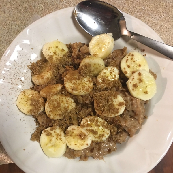 Sweet Banana Almond Oatmeal