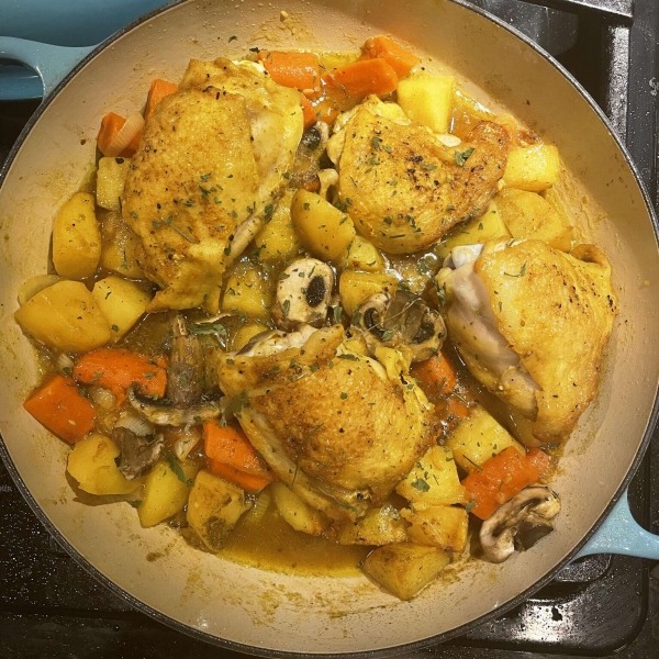 Skillet Chicken Thighs with Carrots and Potatoes