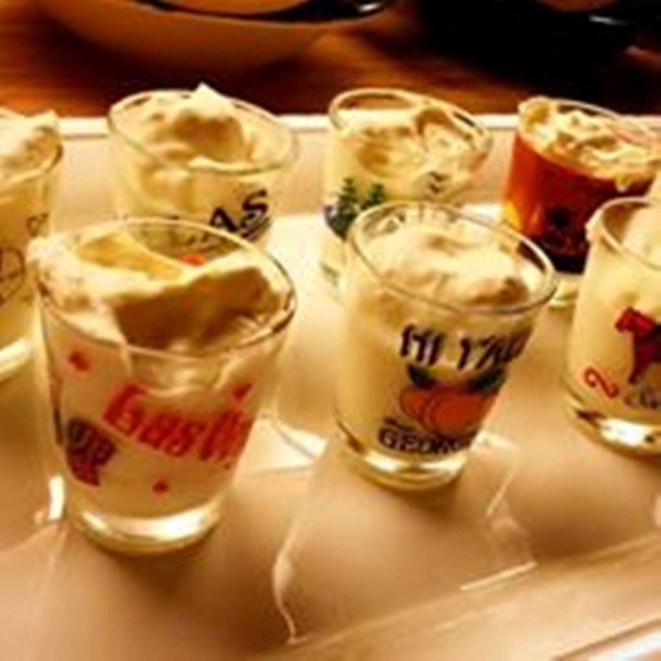 Pina Colada Pudding Shots!