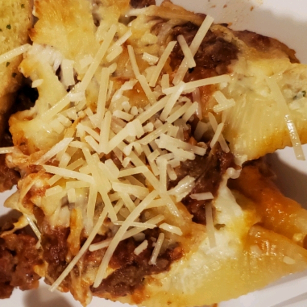 Lasagna Stuffed Shells