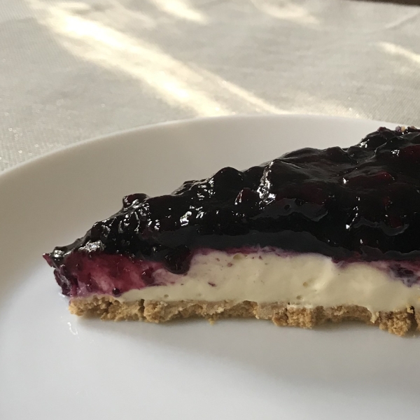 Sweet Blueberry Cream Cheese Pie