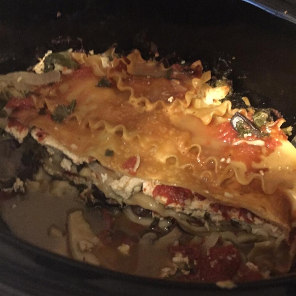 Easy Slow Cooker Lasagna