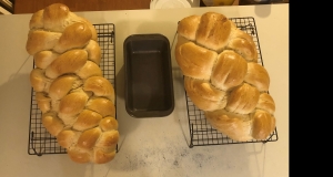 Grandma's Swiss New Year's Bread (Zuepfe)