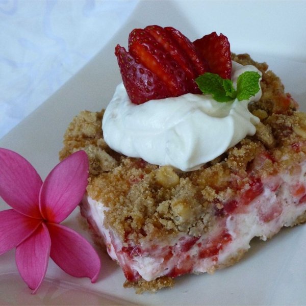 Fresh Strawberry Squares