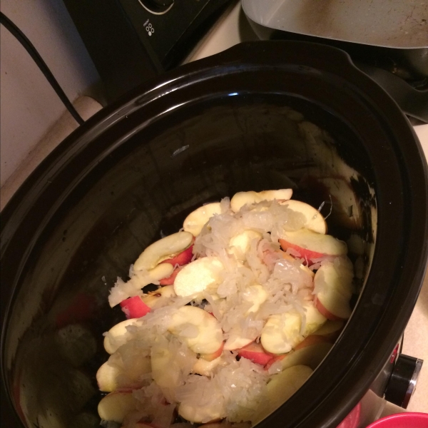 Slow Cooker Pork and Sauerkraut with Apples