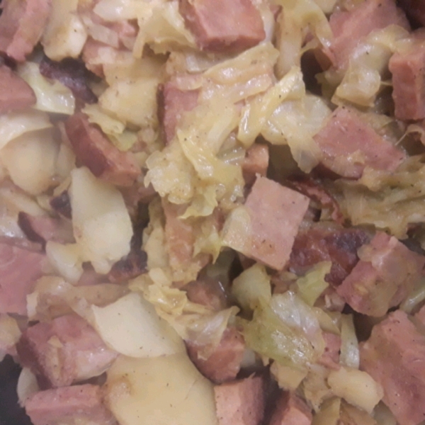 Skillet Ham, Cabbage and Potatoes