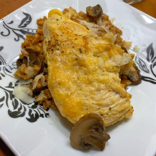 Easy Tuscan Chicken and Farro Skillet