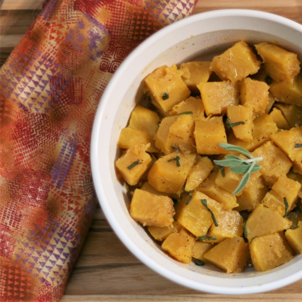 Buttery and Savory Acorn Squash