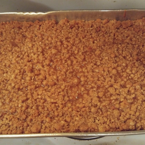 Caramel Apple Streusel Squares