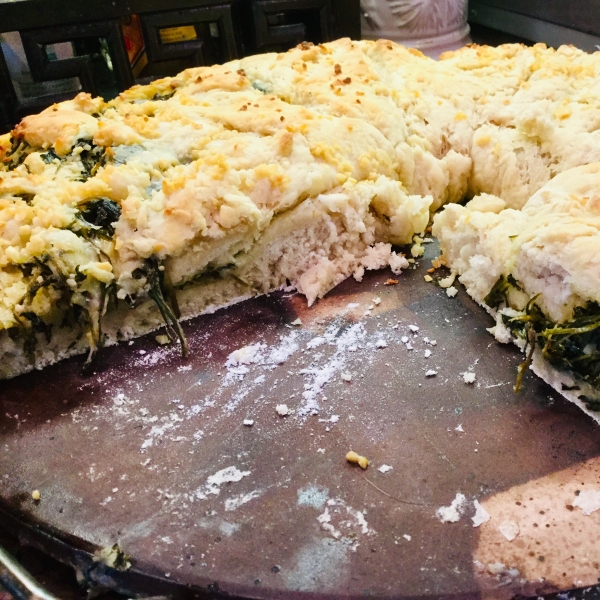 Dandelion Leaf Swirl Bread