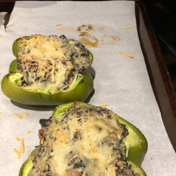 Chicken & Quinoa Stuffed Peppers