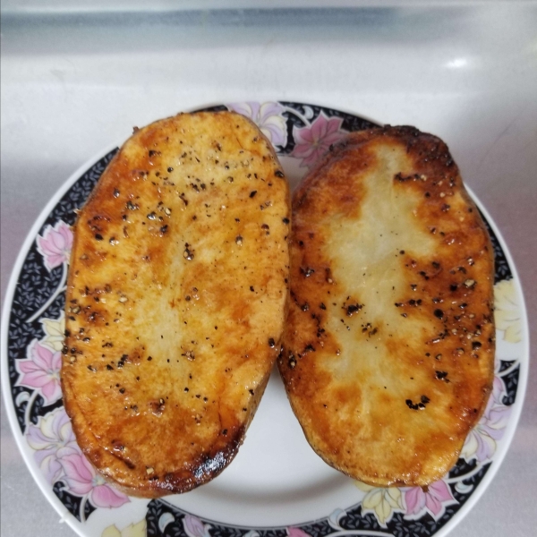 Iron Skillet Baked Potatoes