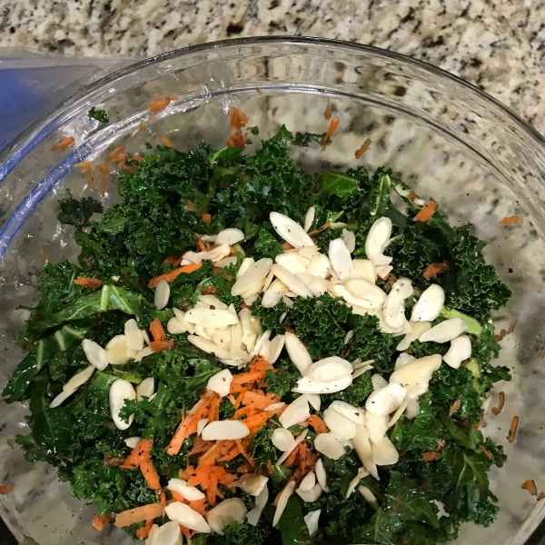 Easy, Healthy Kale Salad