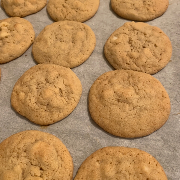 White Chocolate Macadamia Nut Cookies