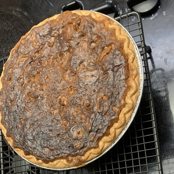 Toll House Walnut Pie