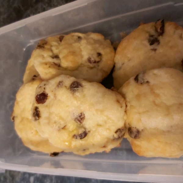 Raisin Tea Biscuits