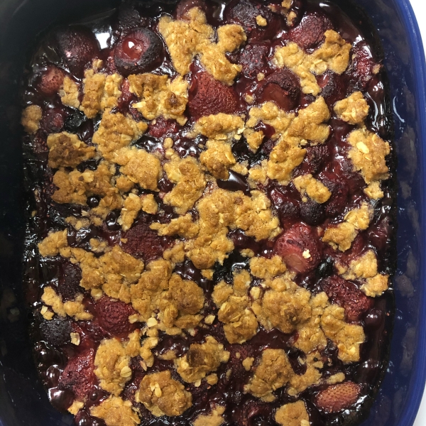 Triple Berry Crisp
