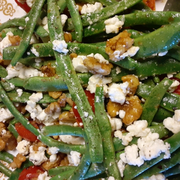 Green Beans with Feta and Walnuts