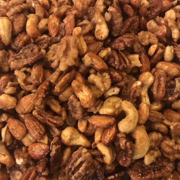 Sweet, Salty, Spicy Party Nuts