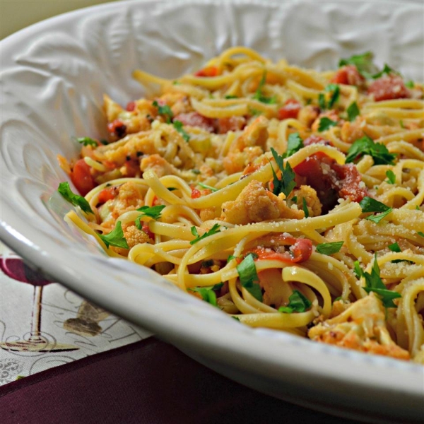 The Fridge Scavenger's Tomato and Cauliflower Pasta