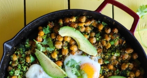 Skillet Chickpeas and Broccoli Rice