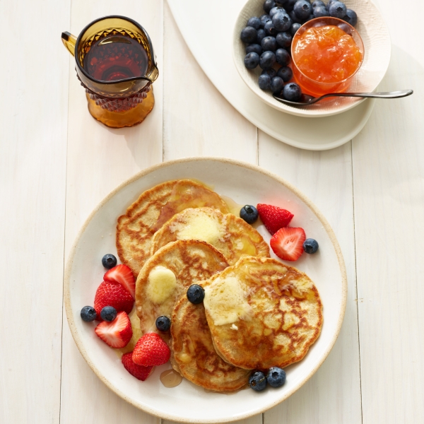 Fruit-Topped Whole Wheat Pancakes