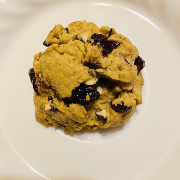 Linda's Cranberry Cookies