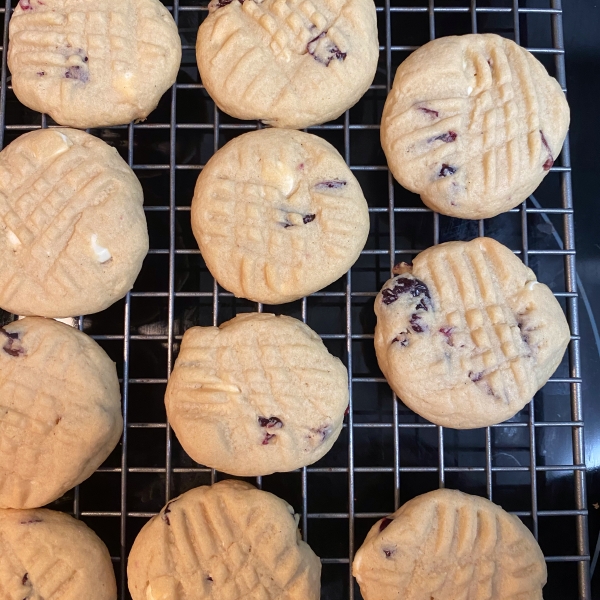 Linda's Cranberry Cookies