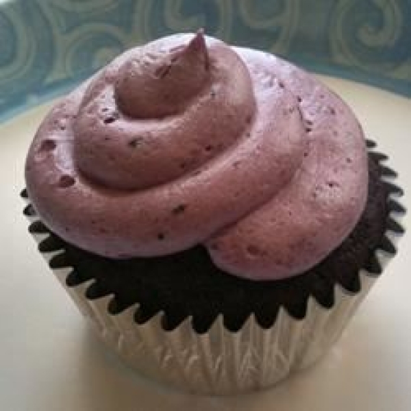 Blueberry Cupcakes with Blueberry Cream Cheese Frosting